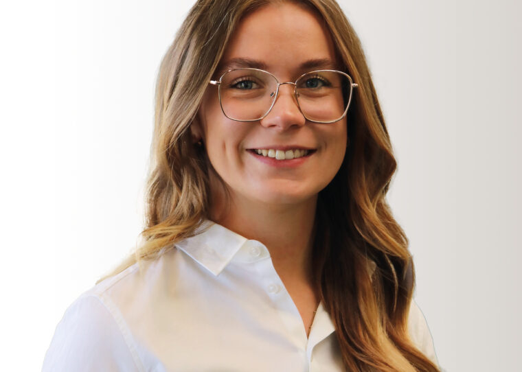 Portrait von Shirin Reidenbach, Personalentwicklung und Organisation
